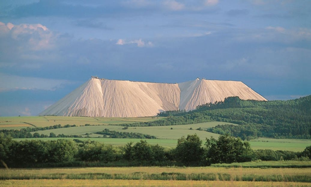 Heringen an der Werra: Zwischen weißen Bergen, Geschichte und Transformation